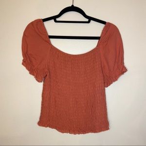 URBAN ROMANTICS PEACH CINCHED CROP TOP WITH PUFFY SHORT SLEEVES